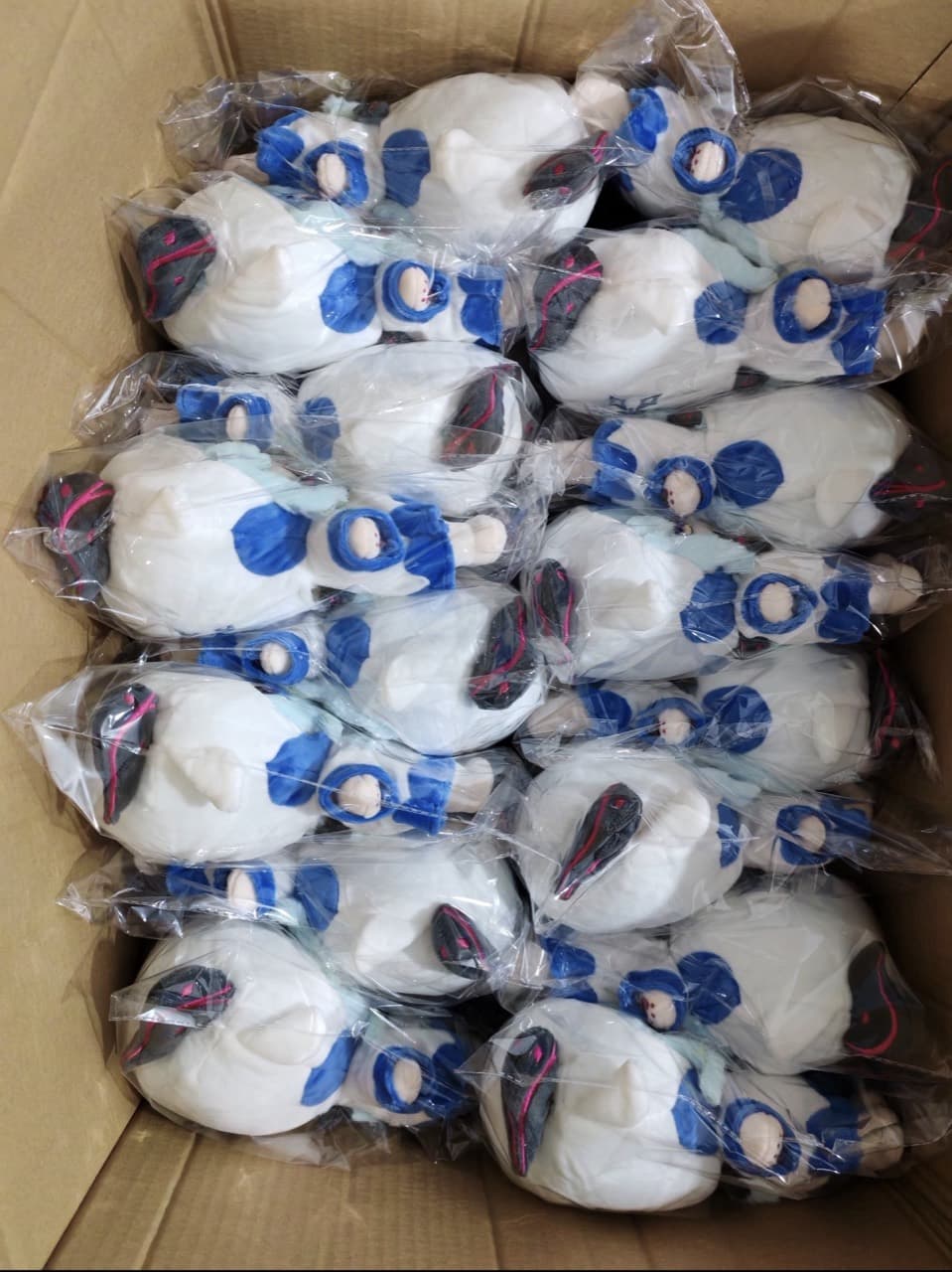 Peluches terminados empacados individualmente para el envío